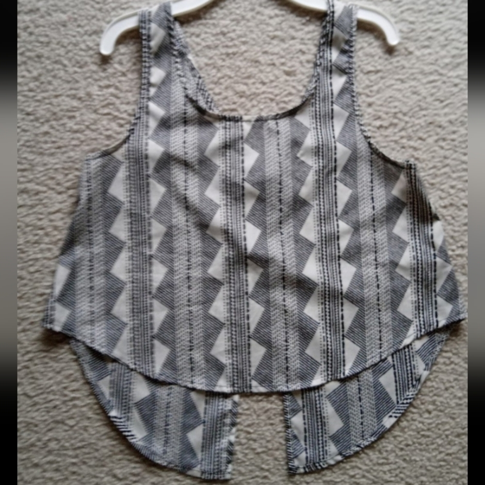 Charlotte russe crop top